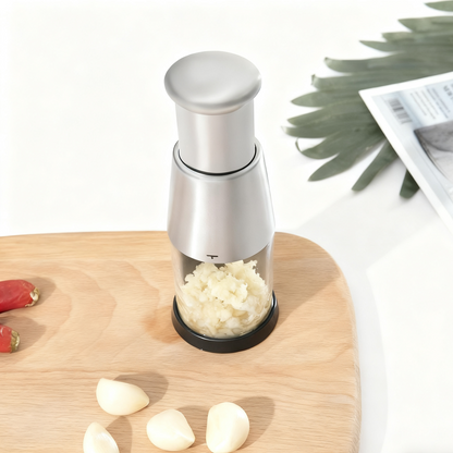 304 Stainless Steel Garlic Press - Effortless Mincing | LIMITED DEAL: Save 35% Now 🧄