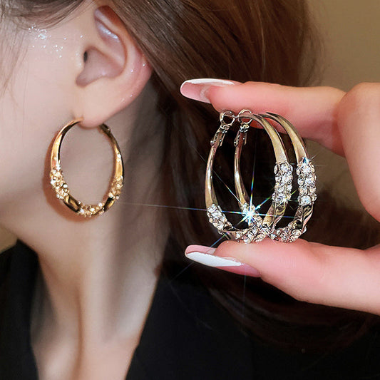??Circle Earrings with Zirconia